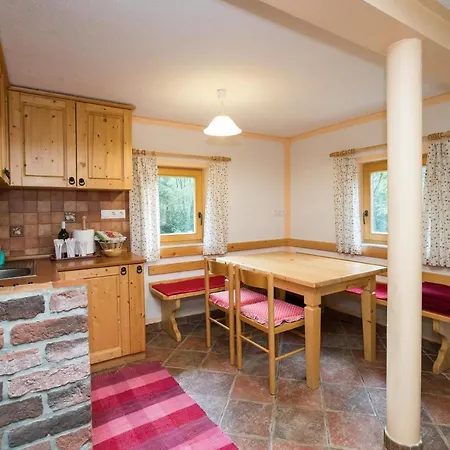 Počitniška hiša Voje